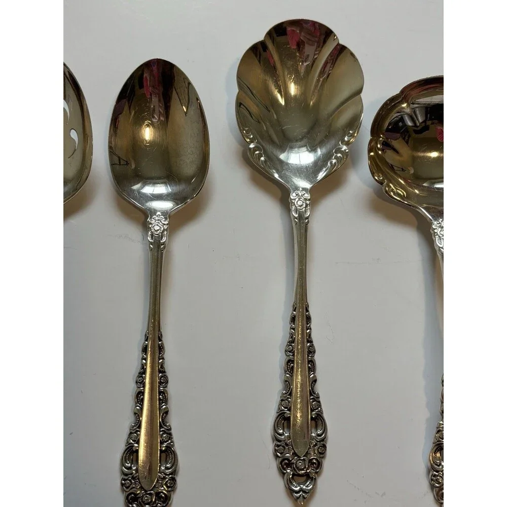 65 Piece Oneida Royal Grandeur Stainless Flatware Set